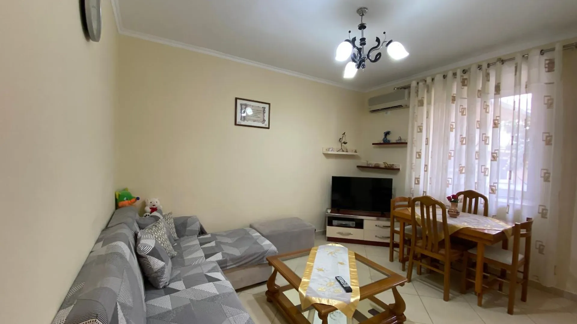 Keidis Apartament Apartment Sarande